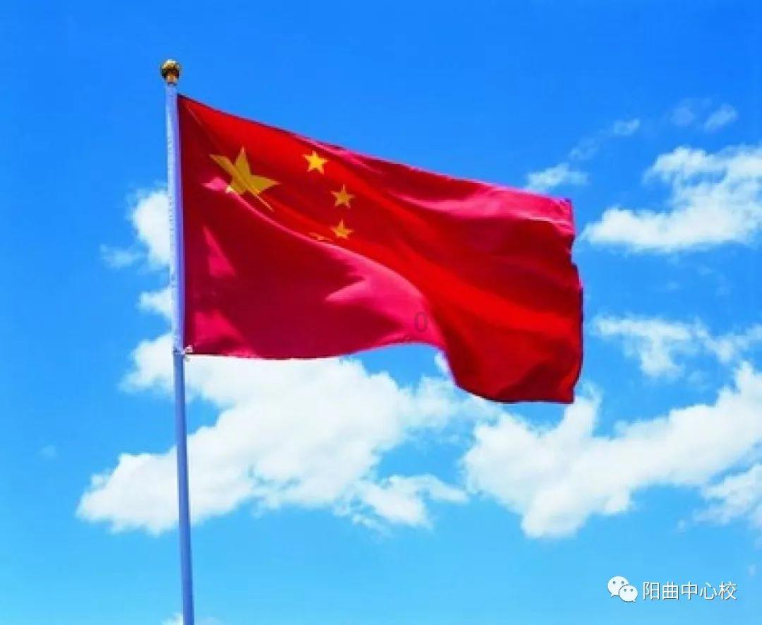 青岛西海岸新区:爱心礼包温暖“城市美容师” 传递美德新风尚